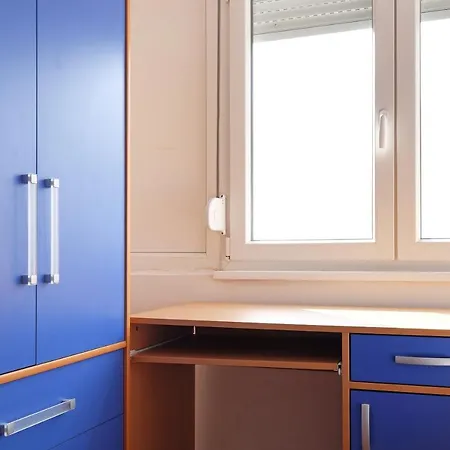 Apartment Big Blue - *