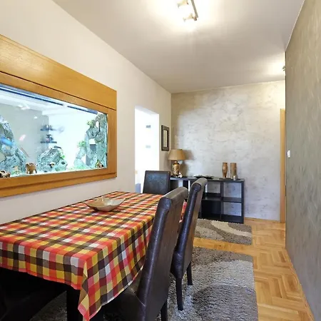 Apartment Big Blue -